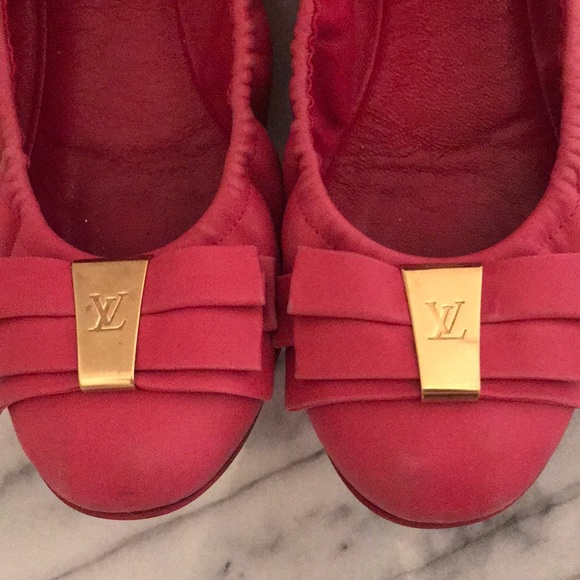 Louis Vuitton Pink Flats - Picture 4 of 4